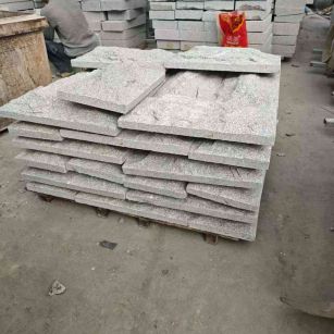 厦门芝麻白蘑菇石，自然面