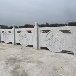 厦门芝麻白河道栏杆 石材栏杆