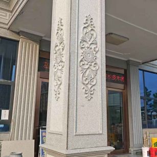 厦门芝麻白别墅雕刻柱子  黄金麻