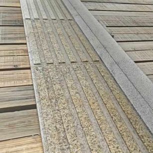 厦门黄金麻盲道石 盲条