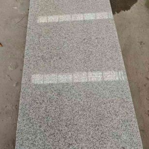 厦门芝麻白光面毛板