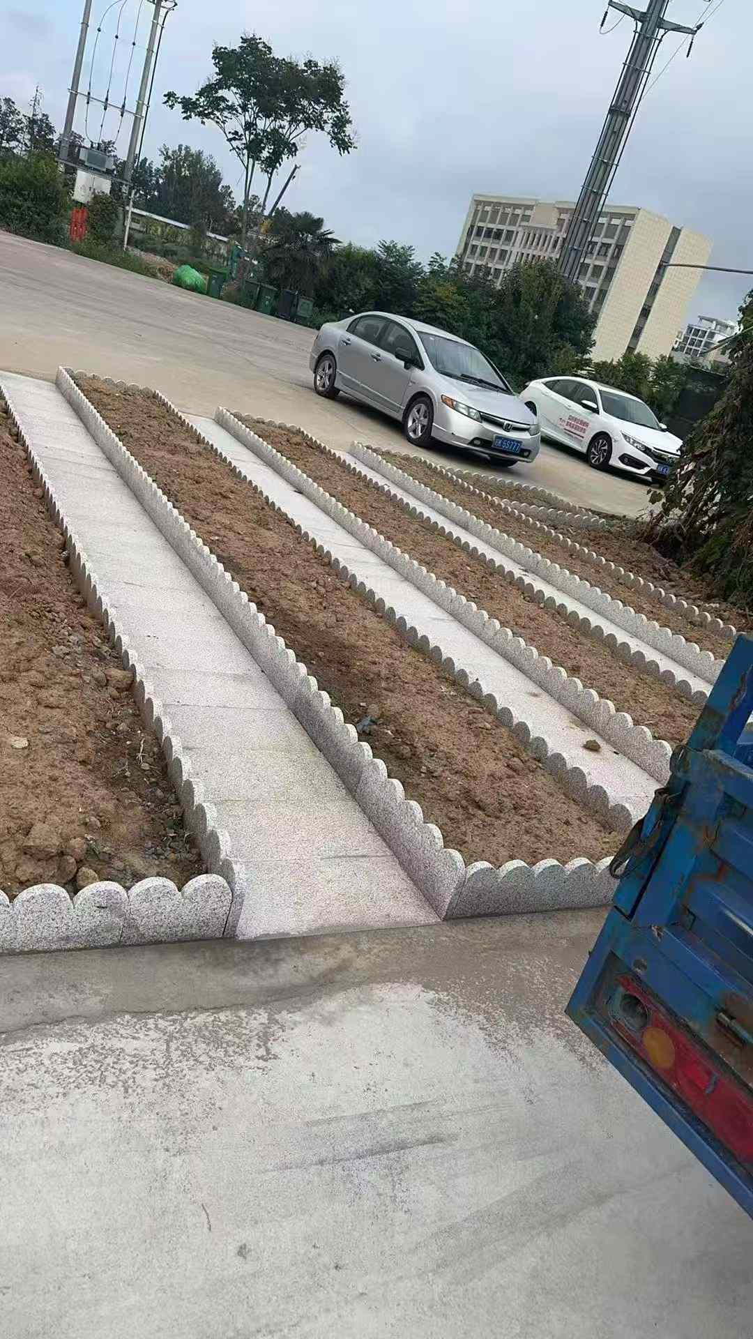厦门芝麻白花边石