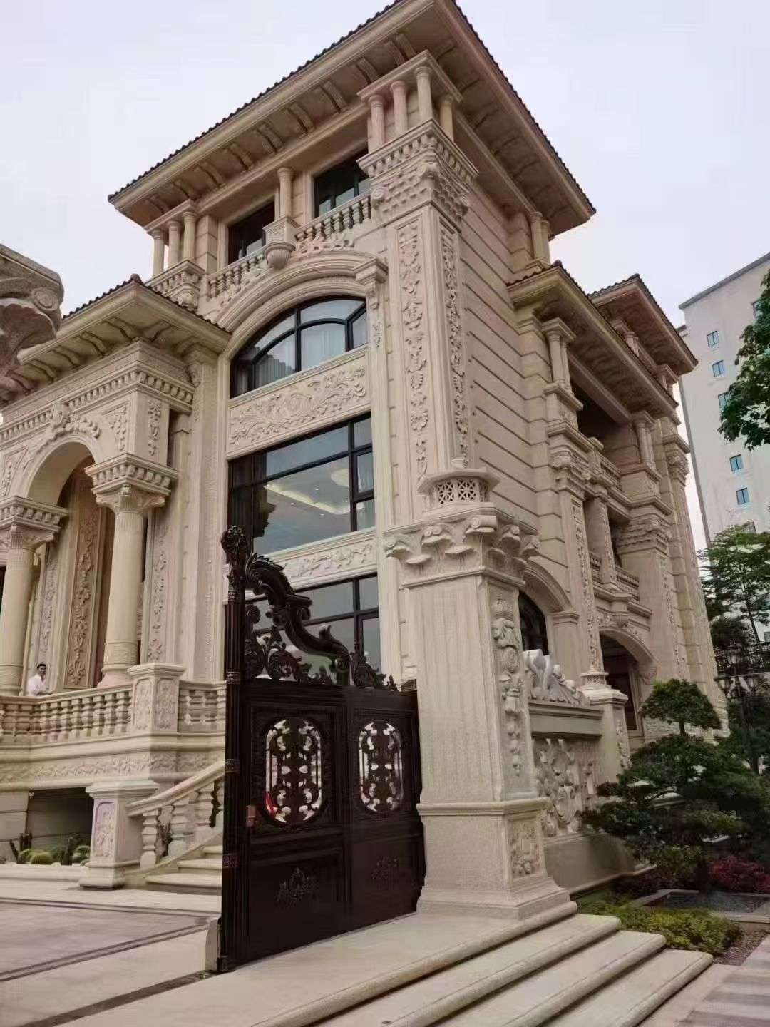厦门黄金麻别墅外墙异形定制