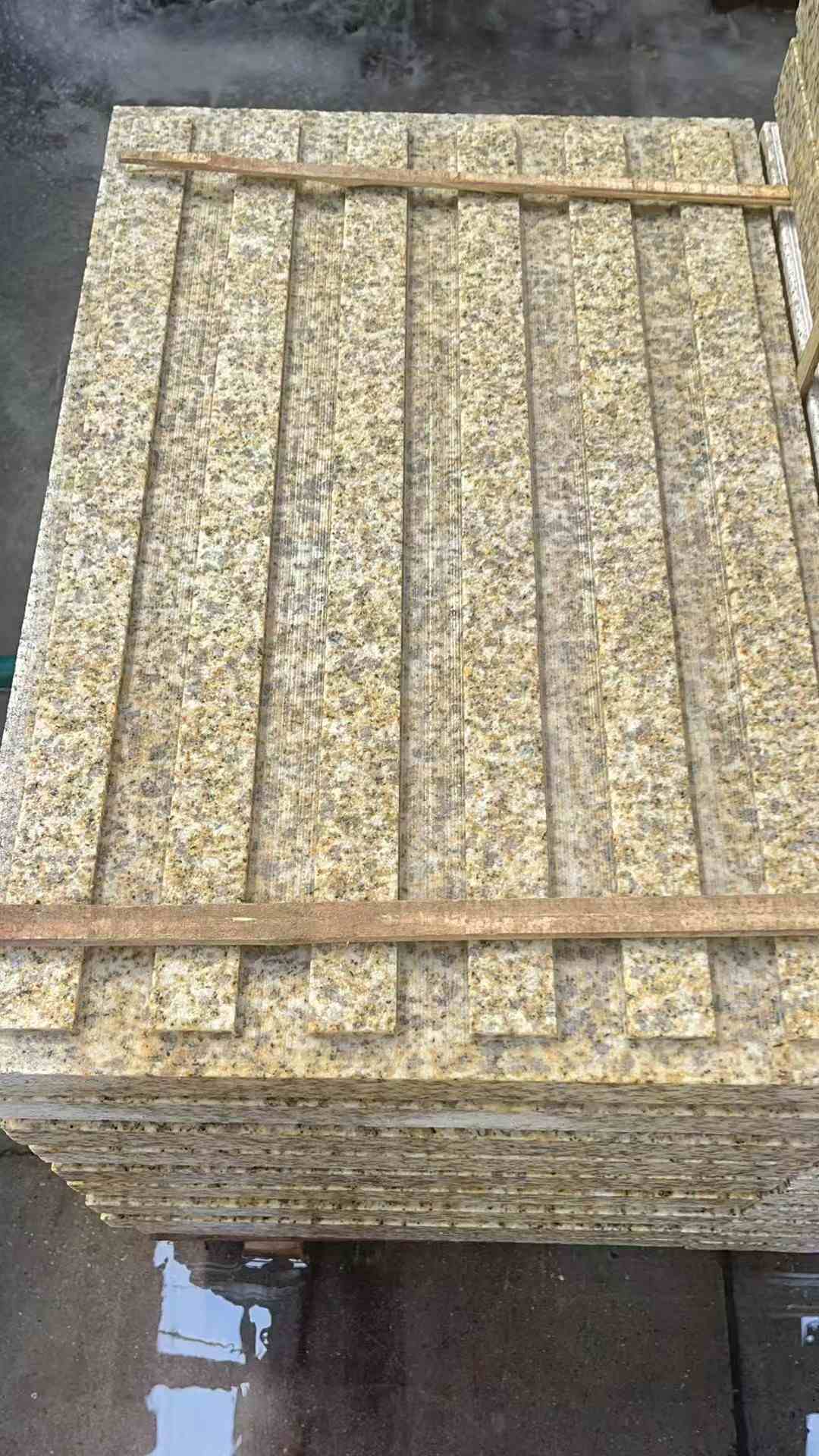 厦门黄金麻盲道 石材盲道