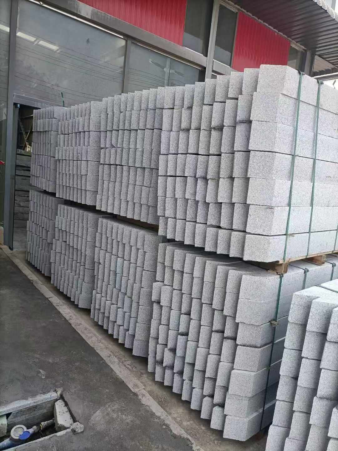 厦门芝麻白树围石 树池